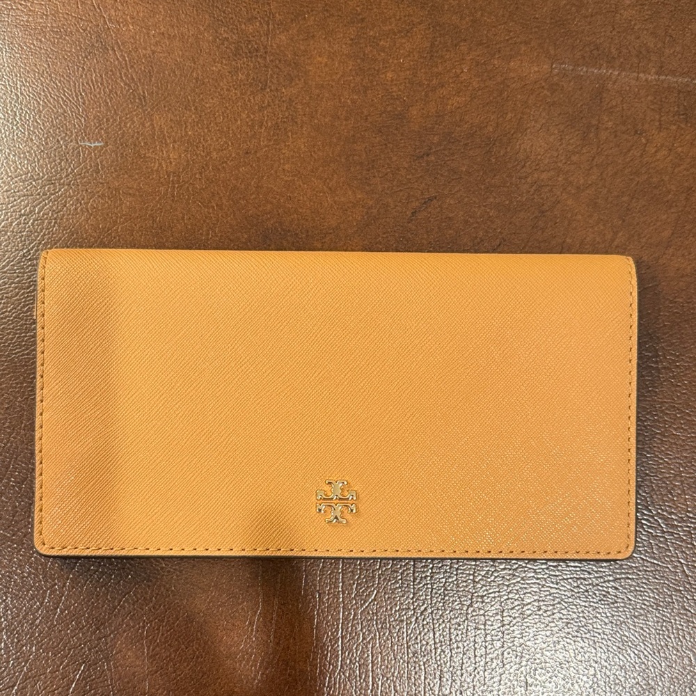 Tory Burch Tan Key & Card Holder